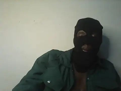 Tbangs_ live cam on StripChat