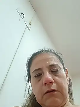 sasi_luna webcam