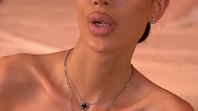 KimNatty webcam