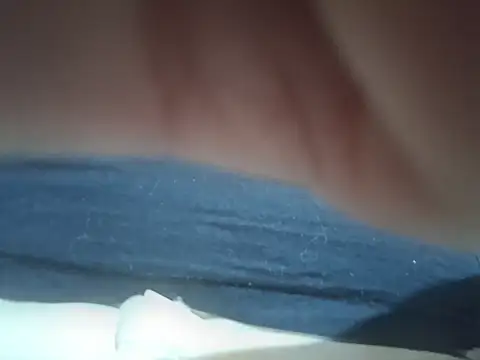 zoe_moon__ webcam