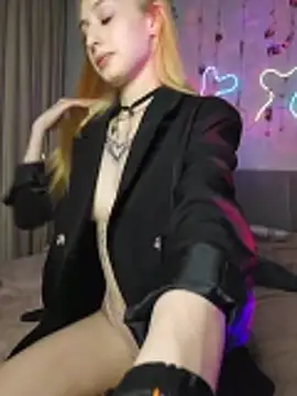 Emma_Willson webcam