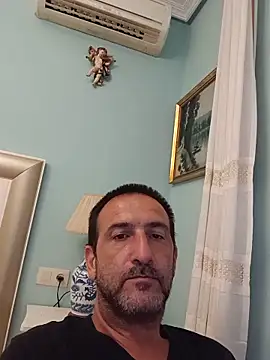 DanTrov79 webcam