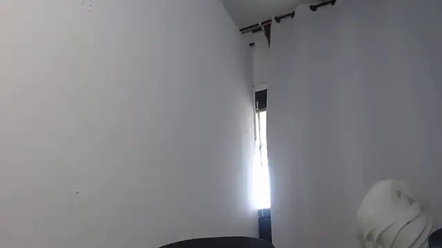 AlannaHarper webcam