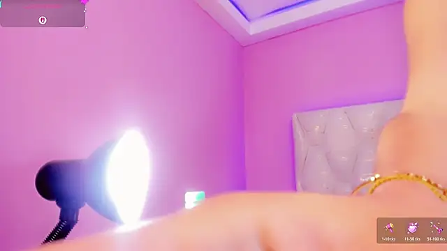 ValeriQueen webcam