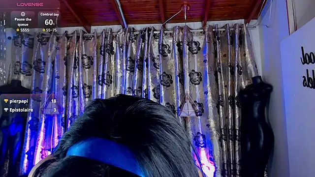 Hecate_doll webcam
