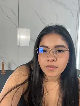 ValentinaLuciana webcam