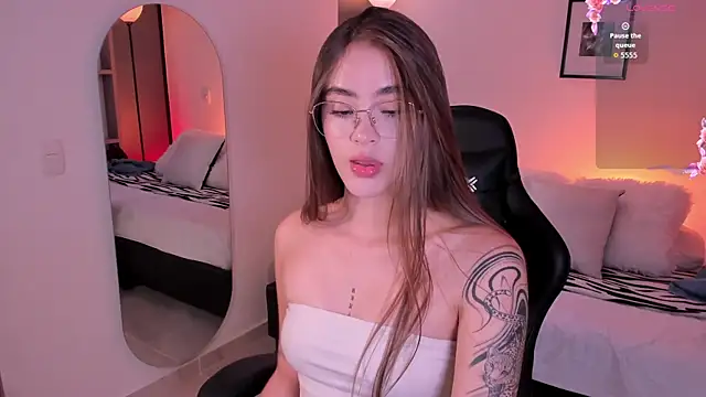 LizzyColins webcam