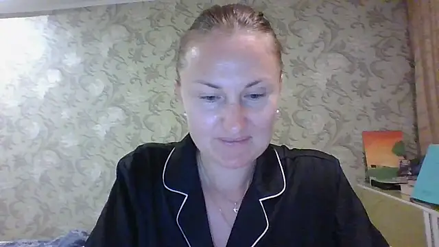 TashaLightX webcam