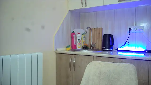 Lady_Joli webcam