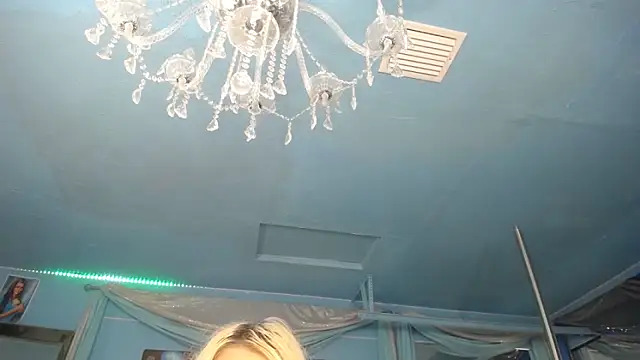 ADRIANNA_FOX webcam