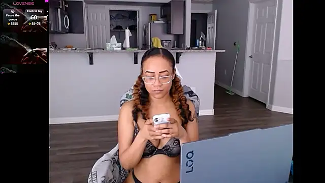 ReeseZen webcam