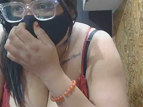fuckpussylickass (Ask my age) - oiling ass ana 10 sprank on ass