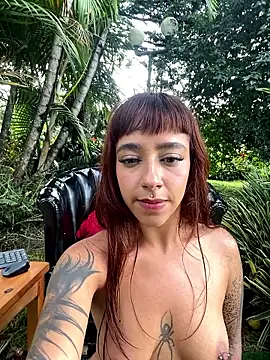AliceMrtnz webcam