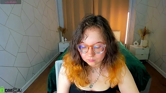 aleks-casterrr - Aleks-casterrr's free webcam - UK Sex Cams