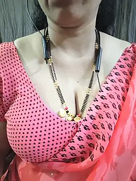 bhuvana_555 webcam
