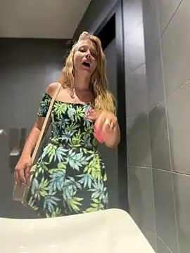 AnastasiaAniess webcam