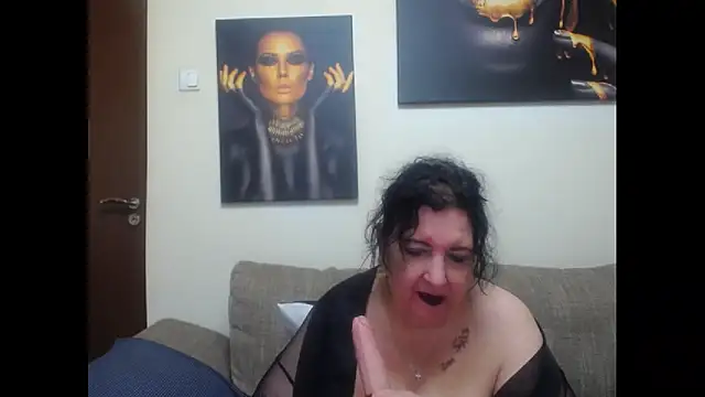 maturekorine live sex cam