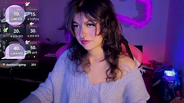 larah_uwu webcam