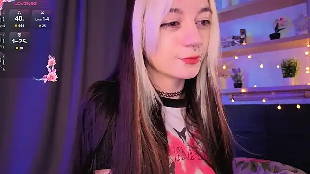 TristaRoht webcam
