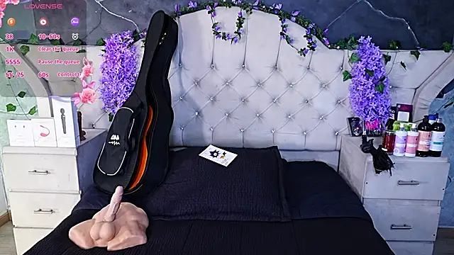 AmberGreyy_ webcam