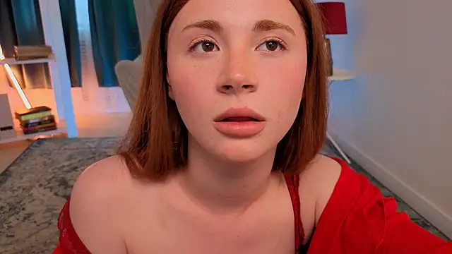 Freckle_Diyana webcam