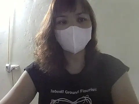Angela-Eira webcam