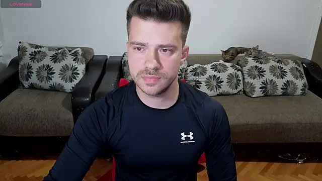 JohnnyStepBro webcam