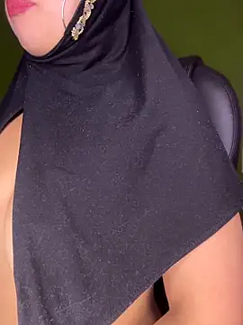 zahra_Jalid webcam