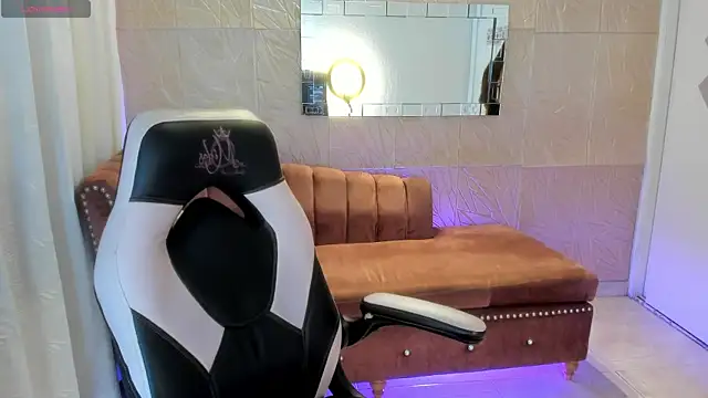 miss_isabella_m webcam