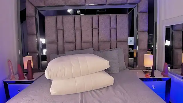 MaddyGray_ webcam