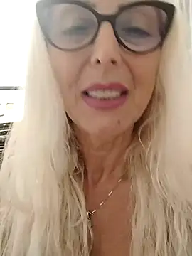 _sexyBLONDE46_ webcam