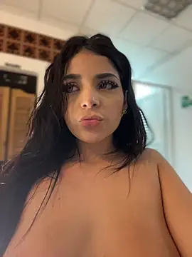 ArieliciousXXX webcam