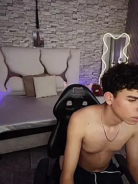 keahi_tay webcam