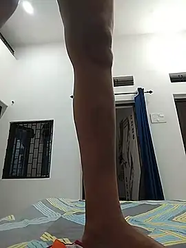 Saniya_Gi webcam
