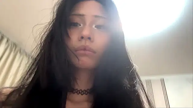 kishagrayone webcam
