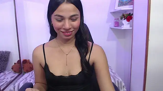 emma_faith - Emma_Faith's free webcam - UK Sex Cams
