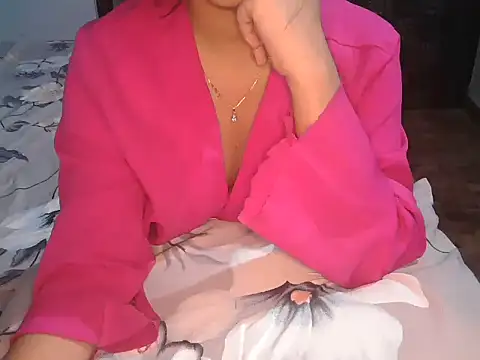 urvashi_rai webcam