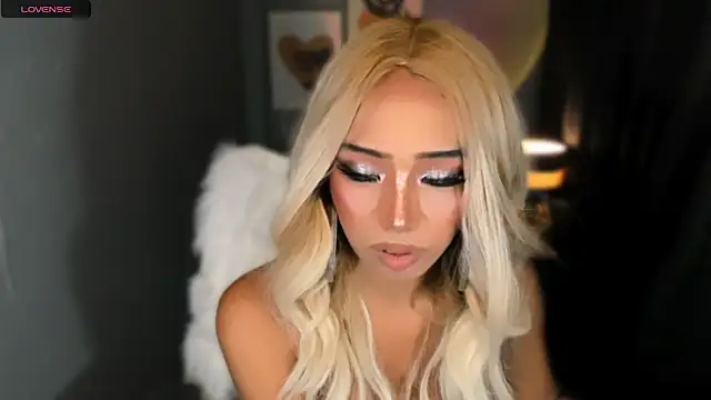 Attractive_Goddess_Isla webcam