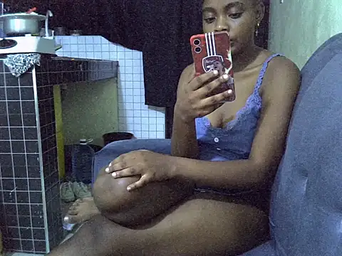 smallgirlly01 webcam