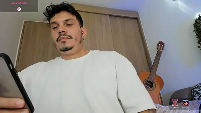 alejandro_stark webcam