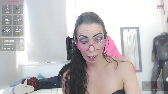 sasha_mom69_ webcam