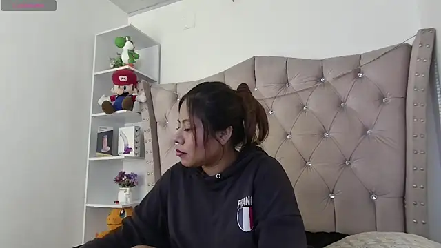 Madi_cutee webcam