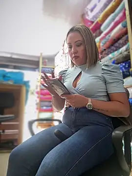 VIOLETA-25_ webcam