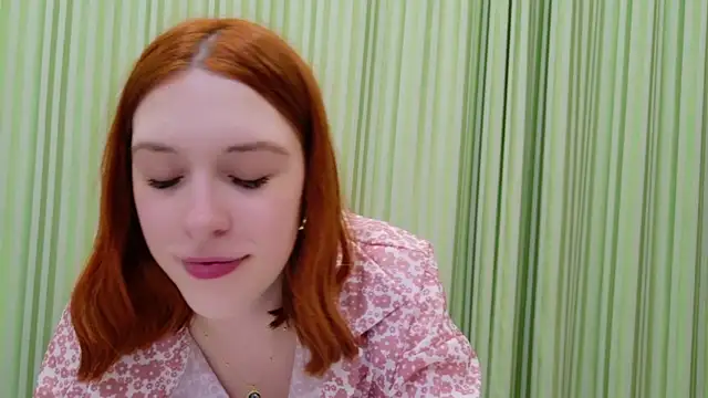 Mikka_Blush webcam