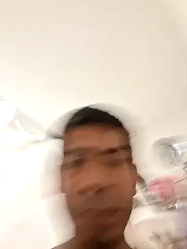 UsaGuy76 webcam
