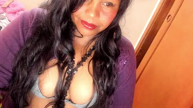 ebonycamelia webcam