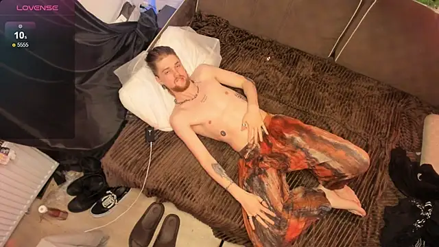 Lev_Miller webcam