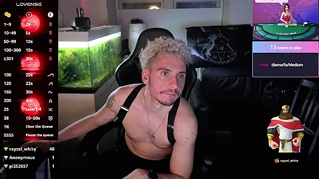 Rayzel_White webcam