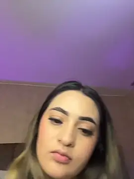 antonella_julieta (Ask my age) - Lick pussy + two finger