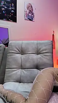 mary_luckaysha_ webcam